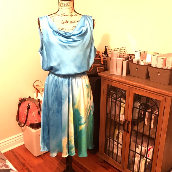 LESLIE FAY | Blue Dress - Picture 1 of 3
